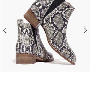 MADEWELL CARINA SNAKE SKIN EMBOSSED BOOTIES SZ 9